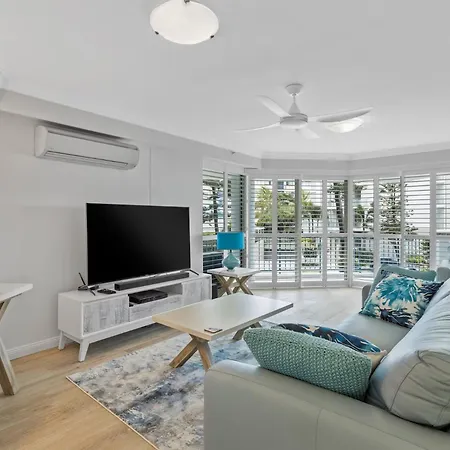 Oceana On Broadbeach Exterior photo