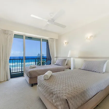 Oceana On Broadbeach Exterior photo